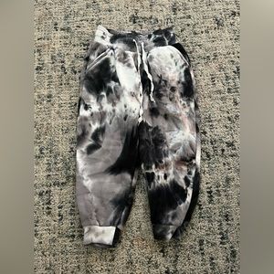 Love Streak capri joggers